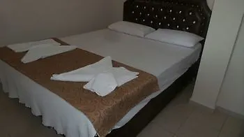 Muenih Otel Kusadasi