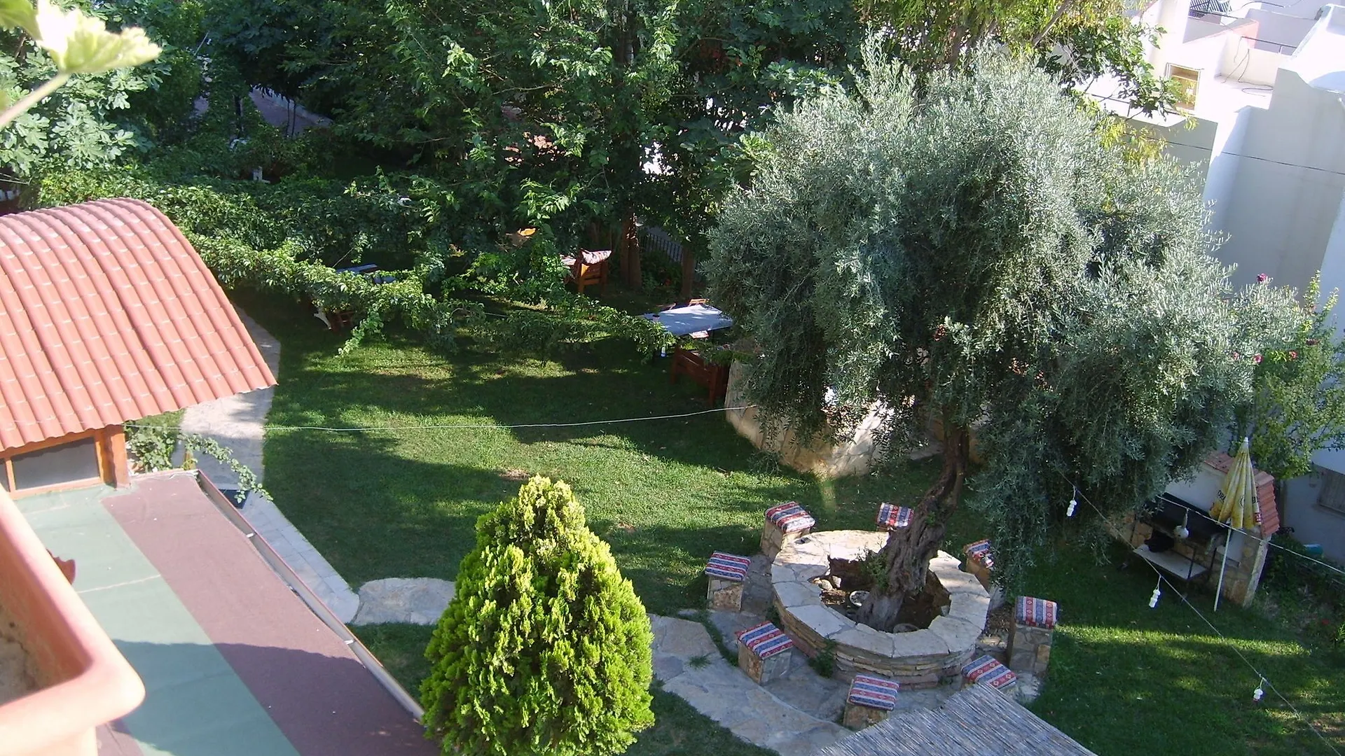 Hotel Muenih Otel Kusadasi