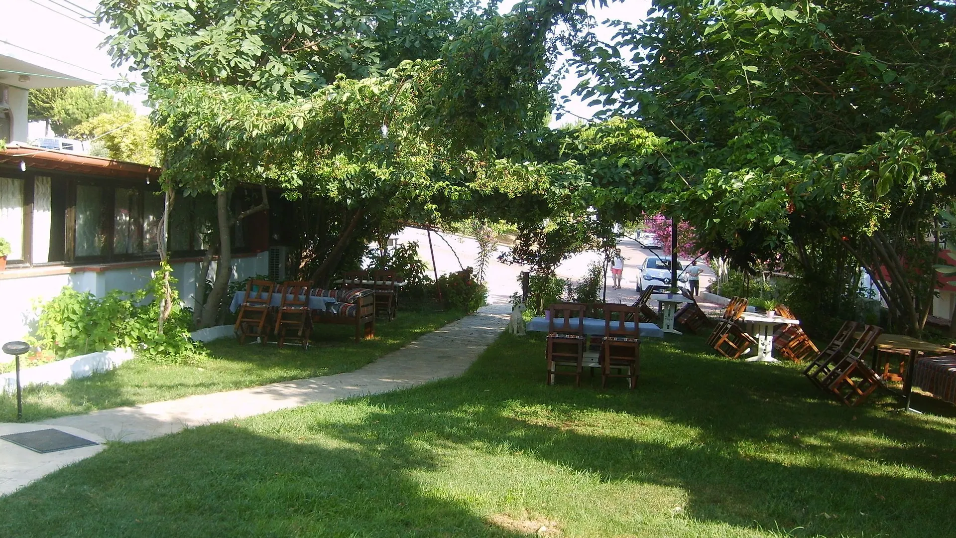 Muenih Otel Kusadasi